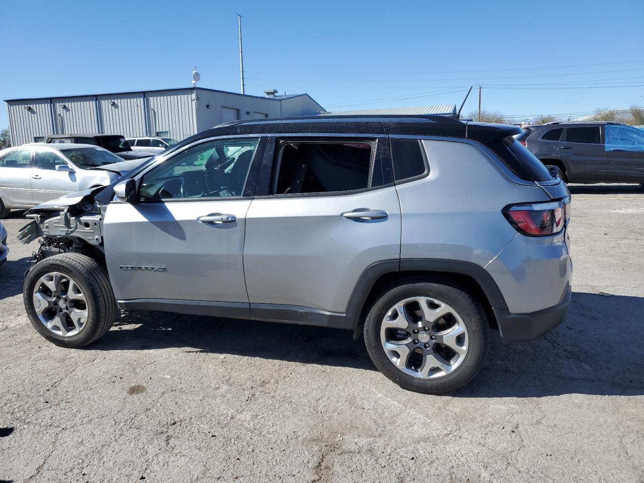 2020 Jeep Compass - Image 2