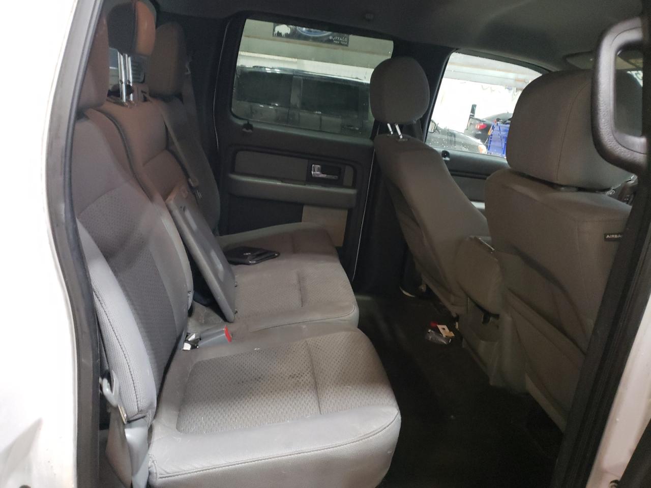 2013 Ford F-150 - Image 10