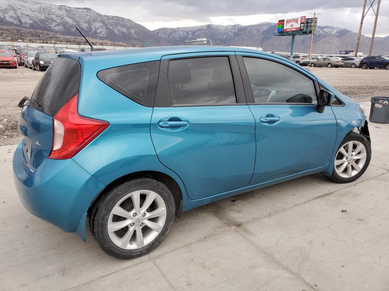 2015 Nissan Versa - Image 3
