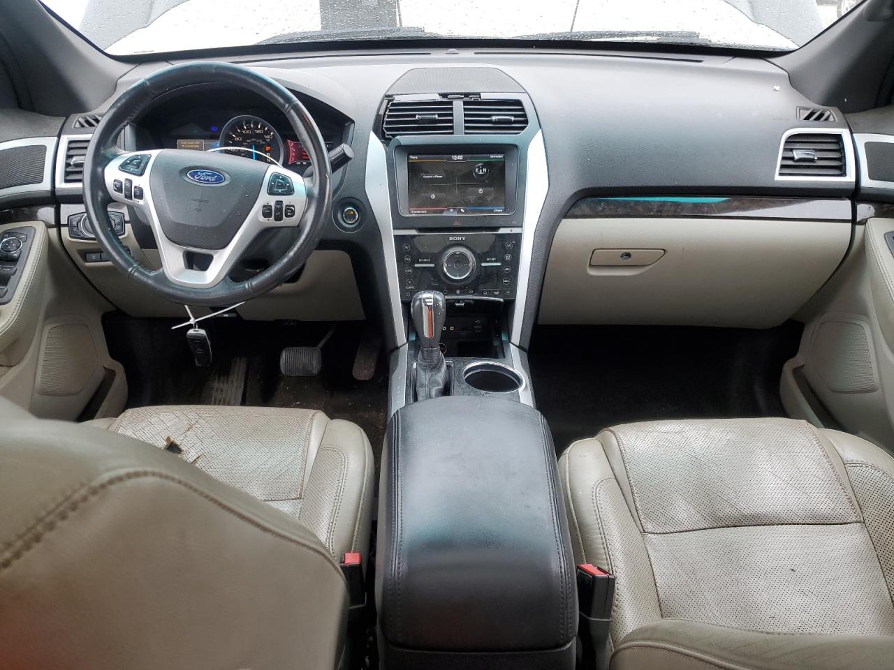 2012 Ford Explorer - Image 8