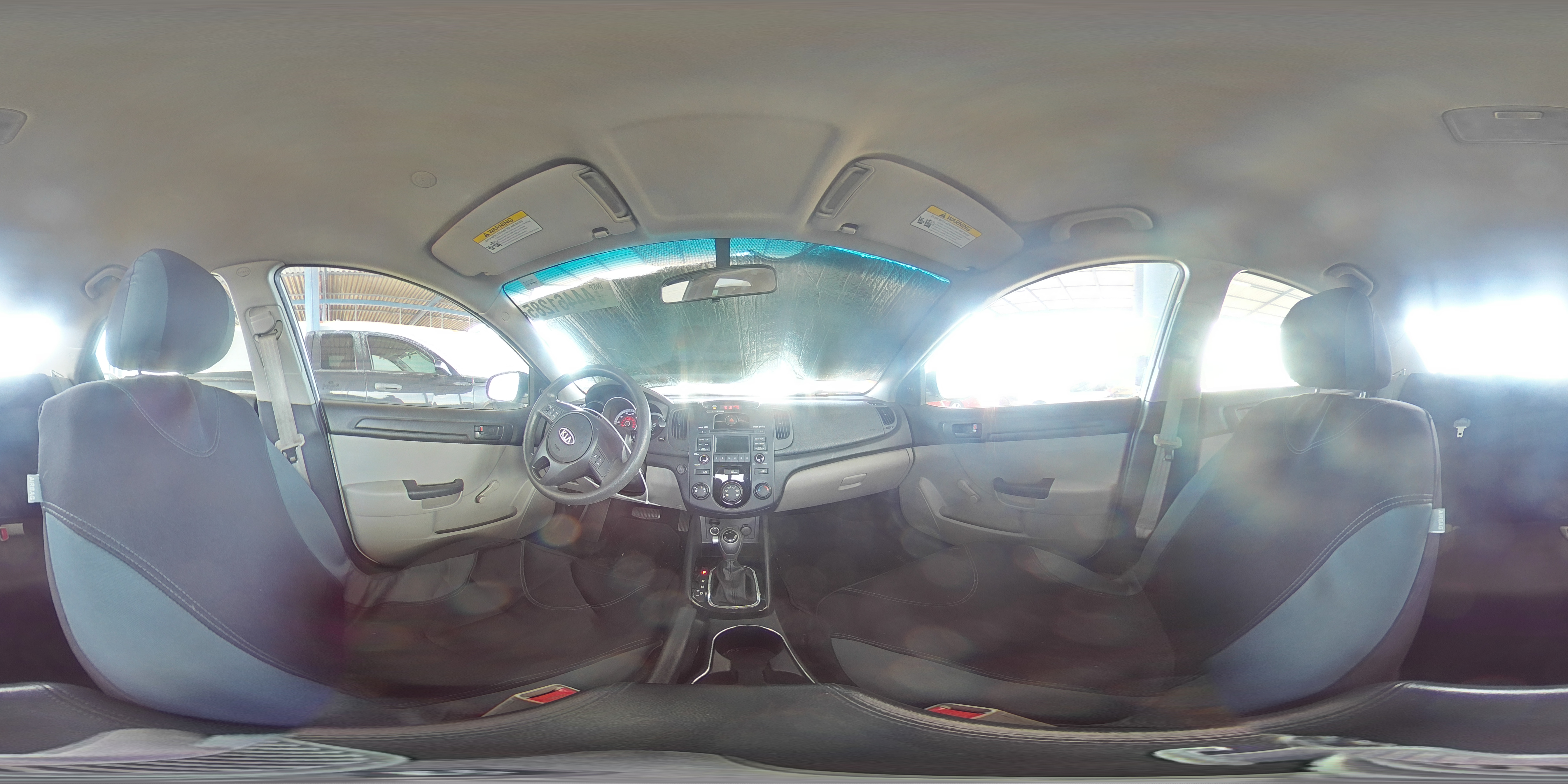2012 Kia Forte - Image 12