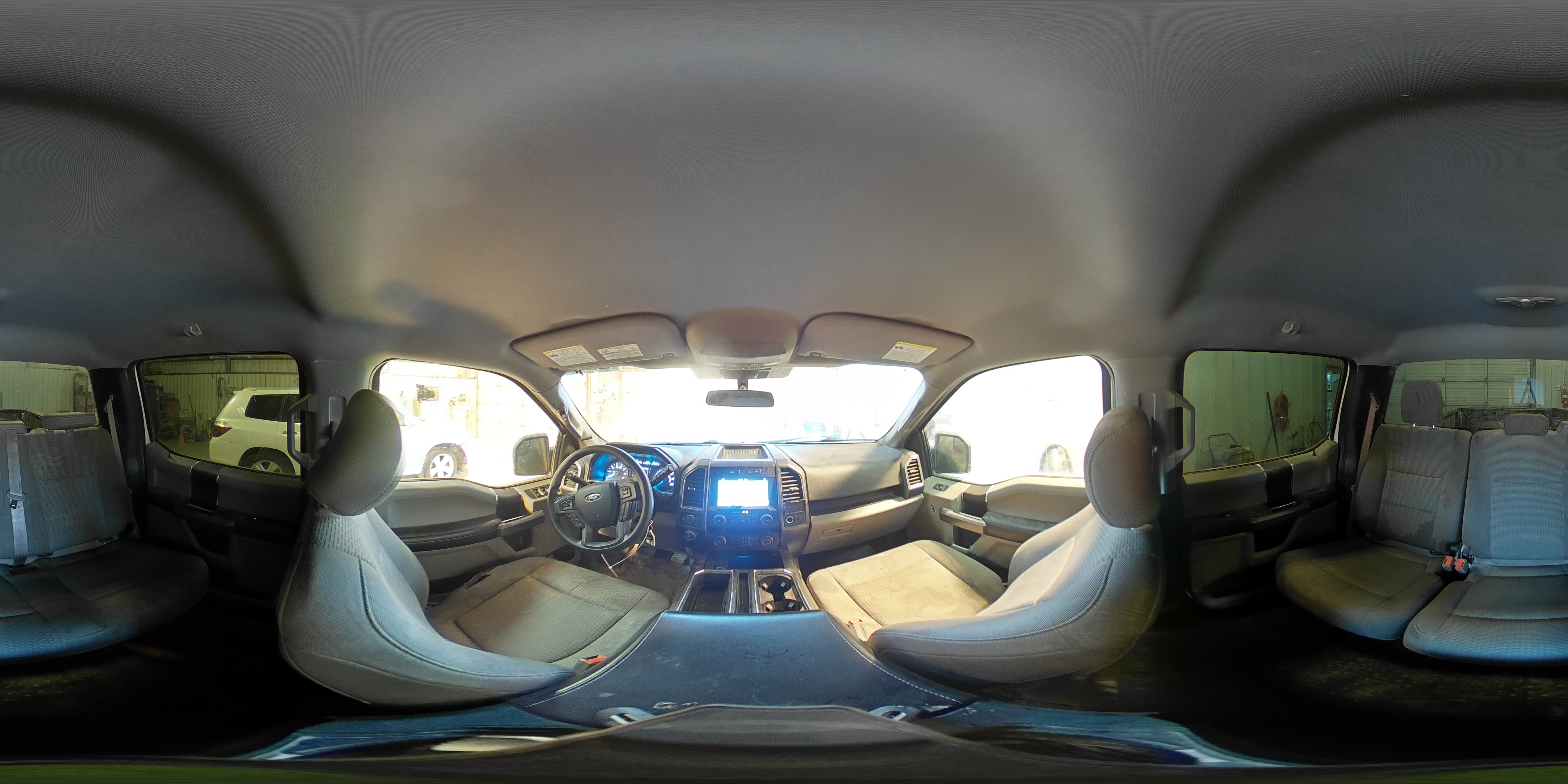 2019 Ford F-150 - Image 12