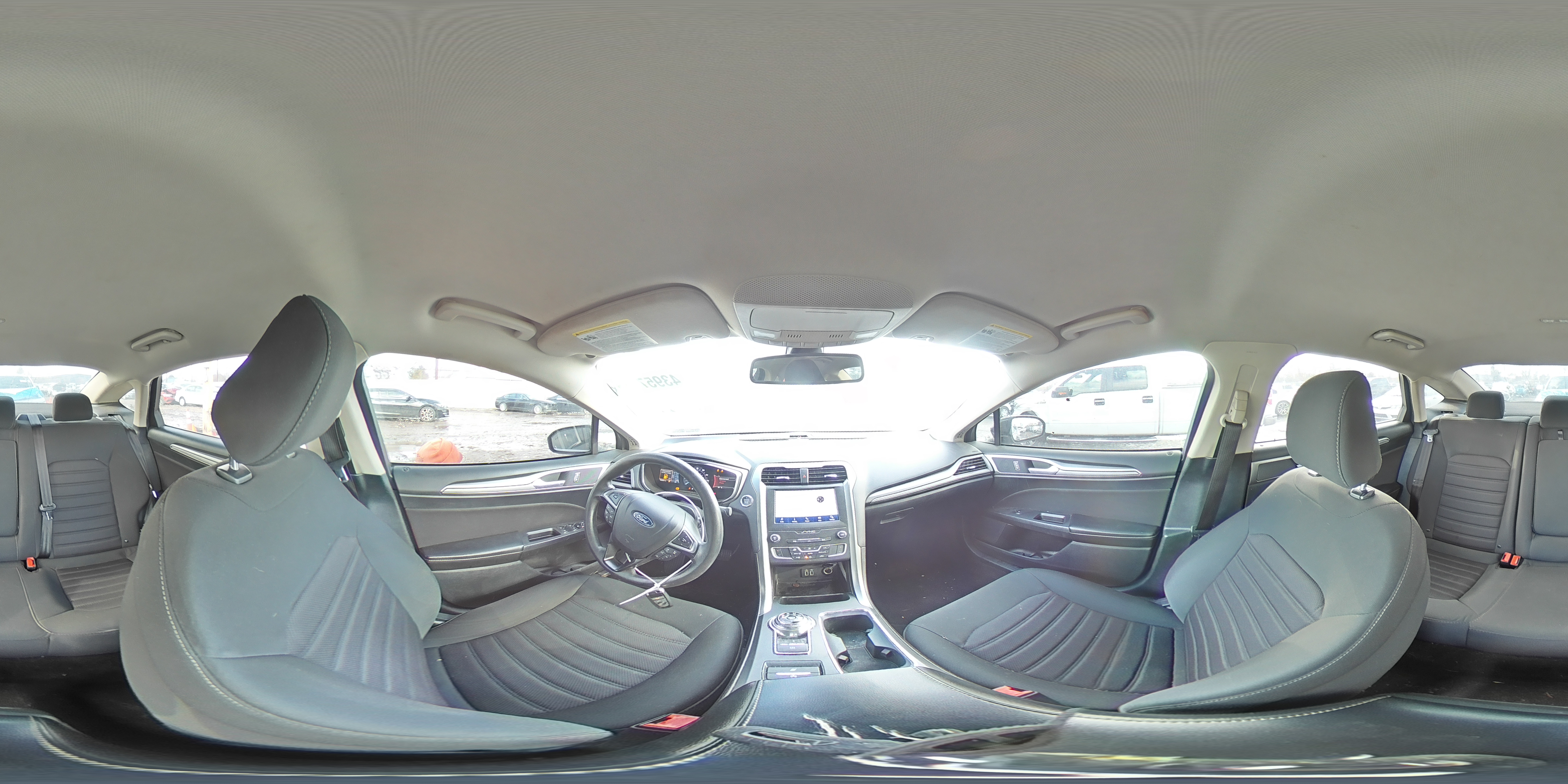 2020 Ford Fusion - Image 13