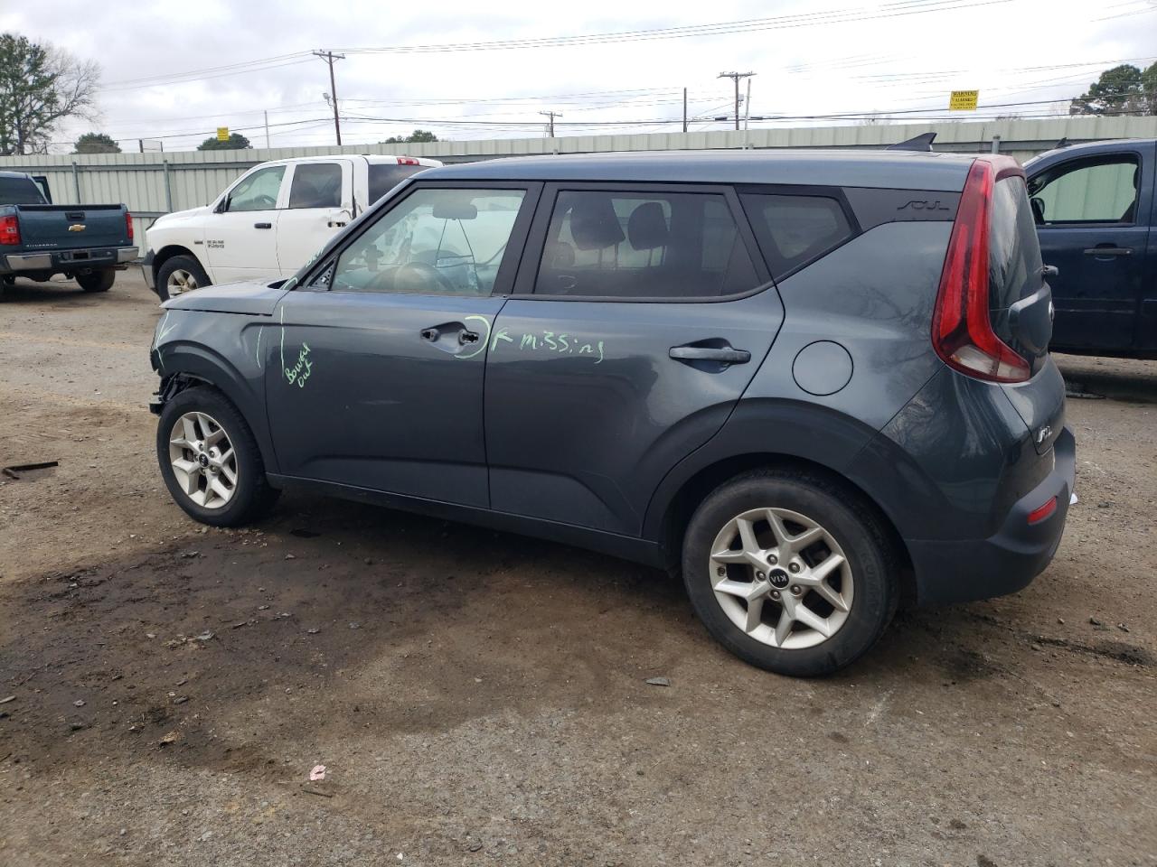 2021 Kia Soul - Image 2