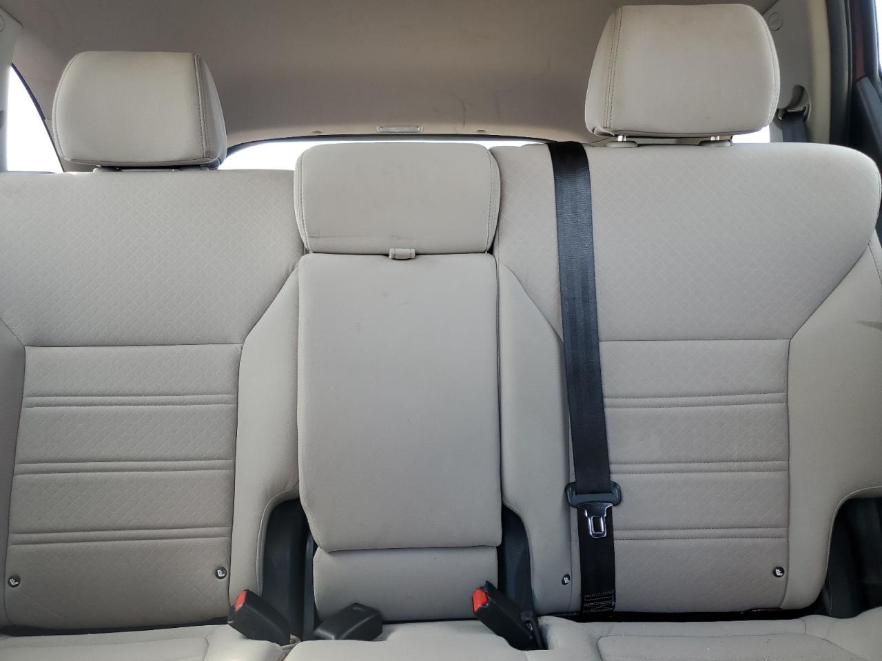2016 Kia Sorento - Image 10