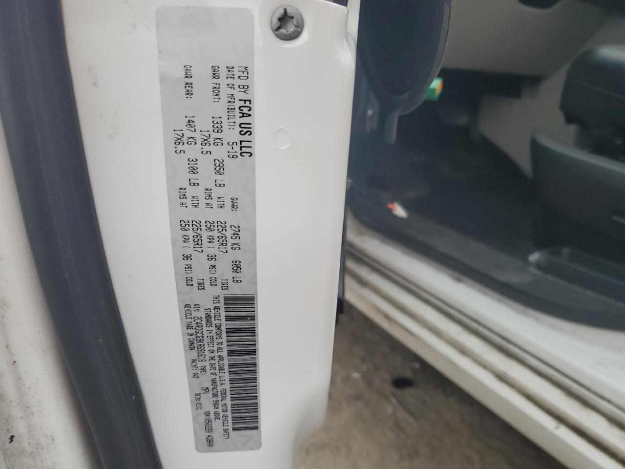 2019 Dodge Caravan - Image 12