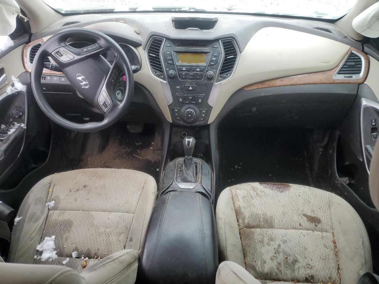 2013 Hyundai Santa Fe - Image 8
