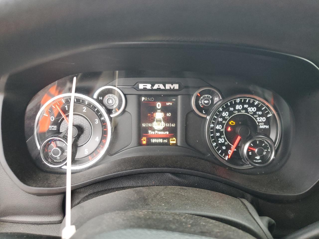 2021 RAM 3500 - Image 9