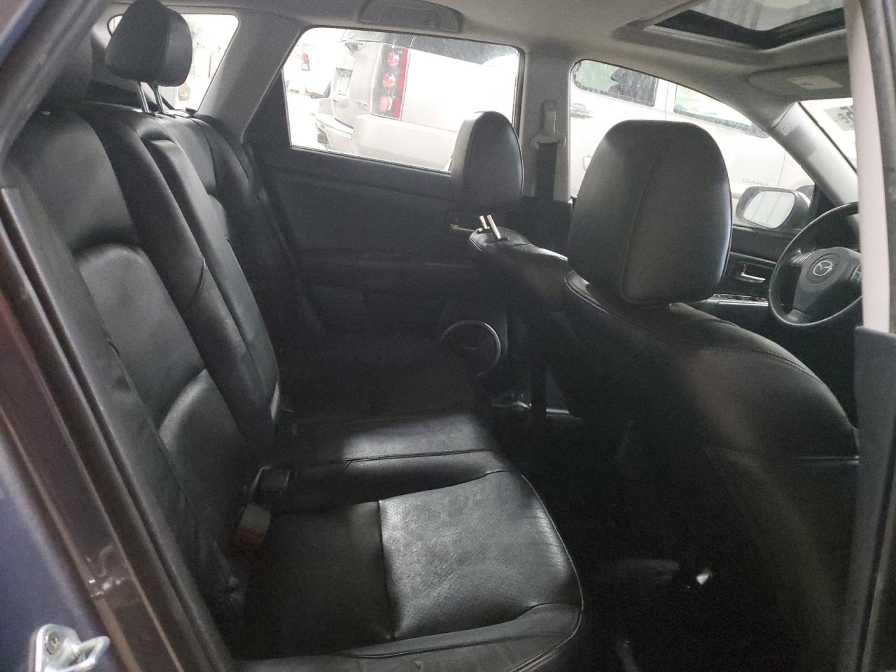 2008 Mazda 3 - Image 10