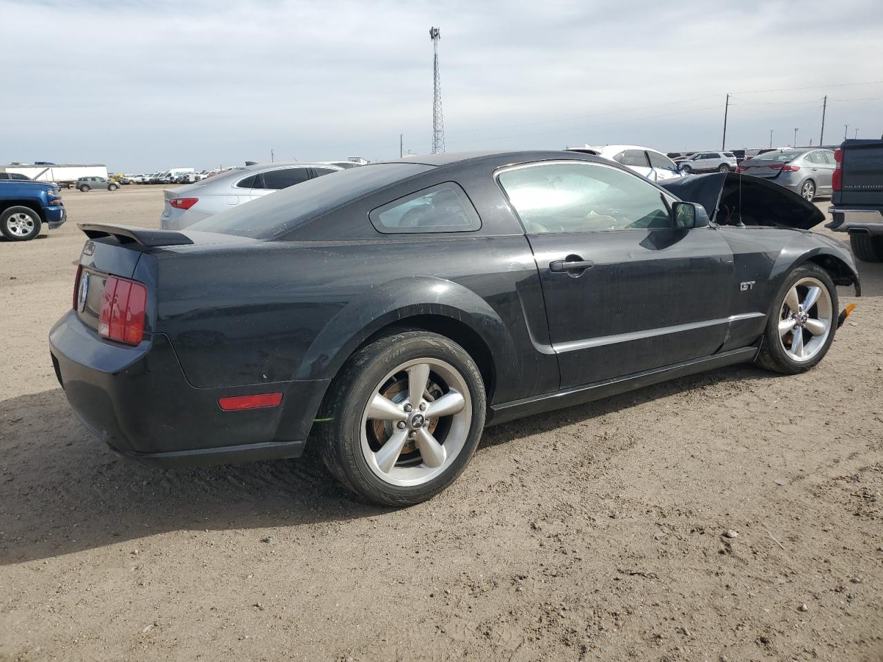 2006 Ford Mustang - Image 3