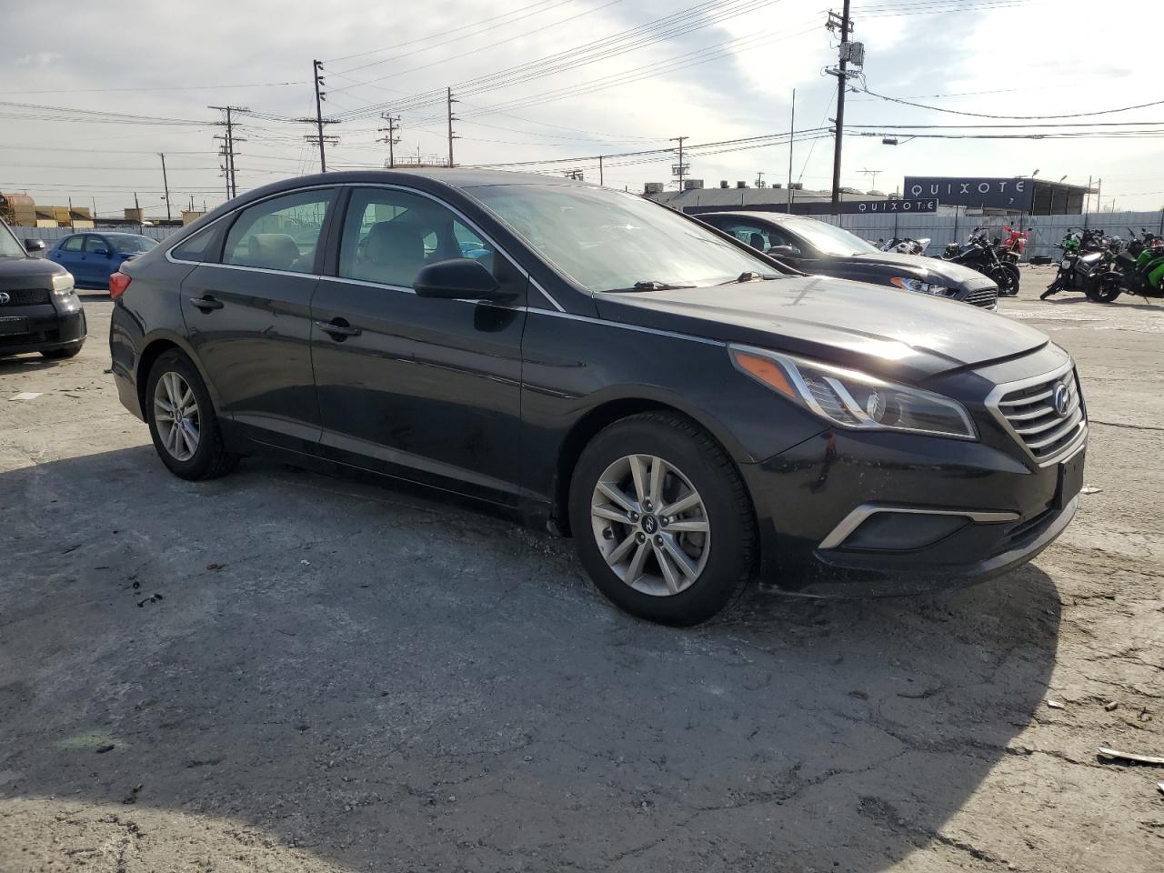 2016 Hyundai Sonata - Image 4