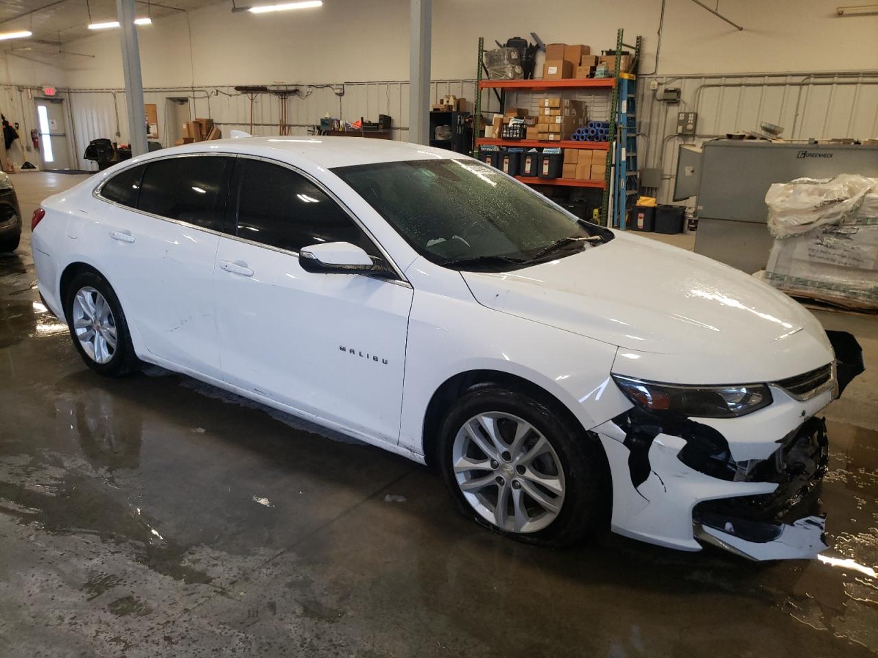 2018 Chevrolet Malibu - Image 4