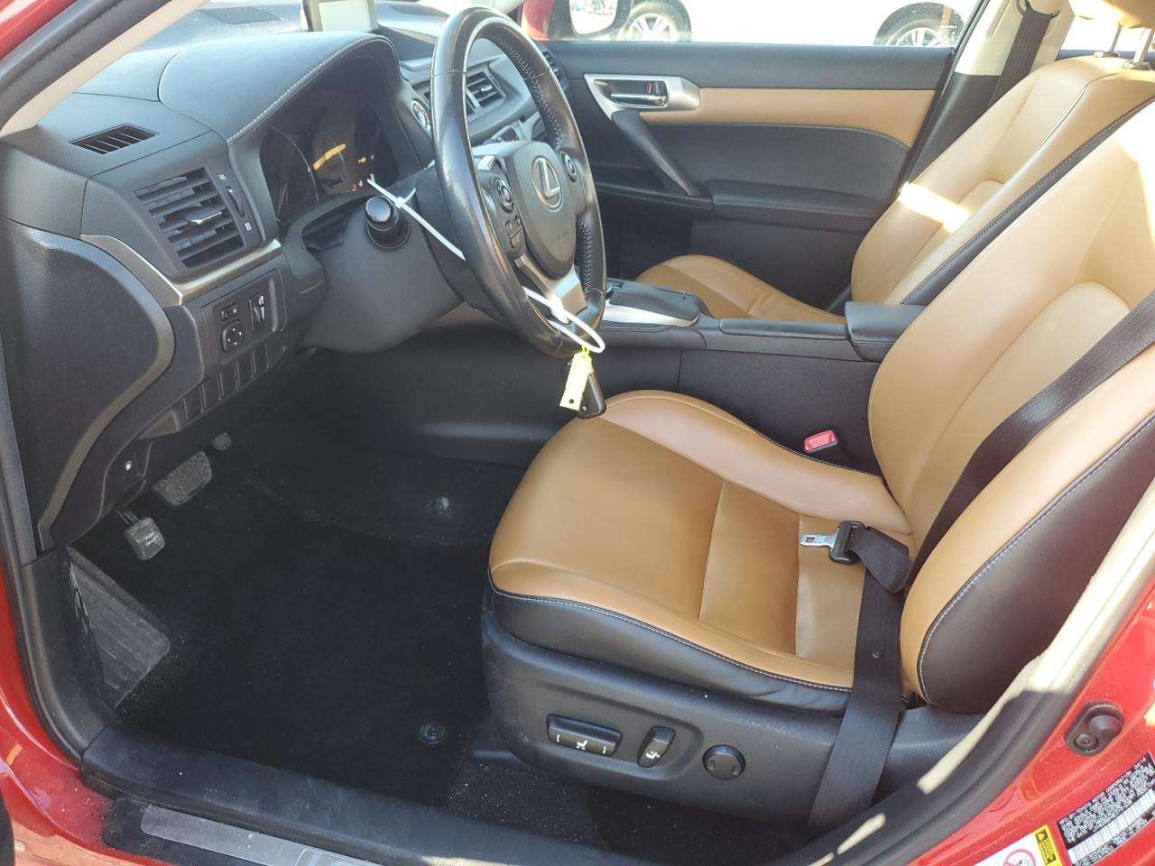 2014 Lexus CT - Image 7
