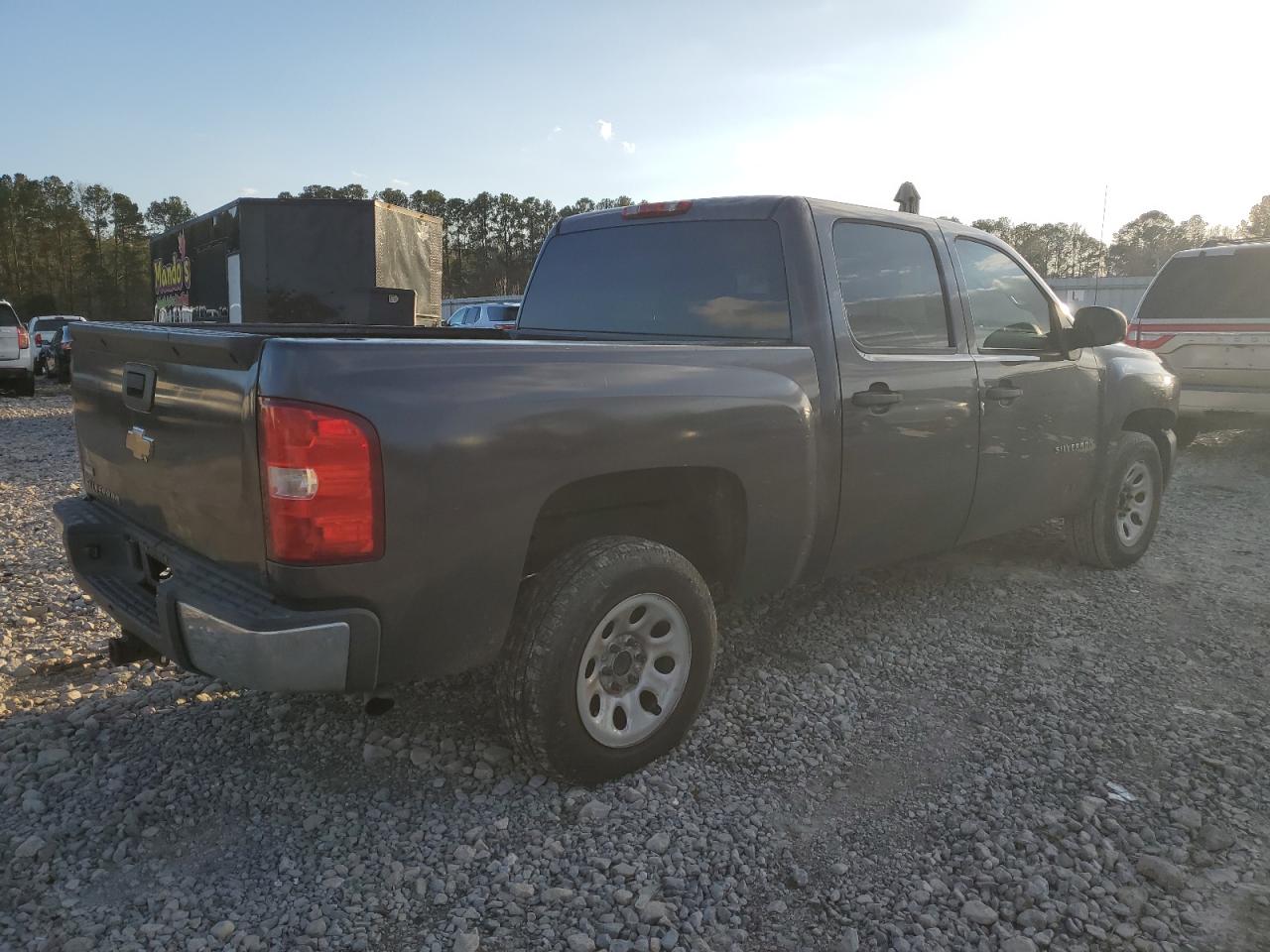 2010 Chevrolet Silverado - Image 3