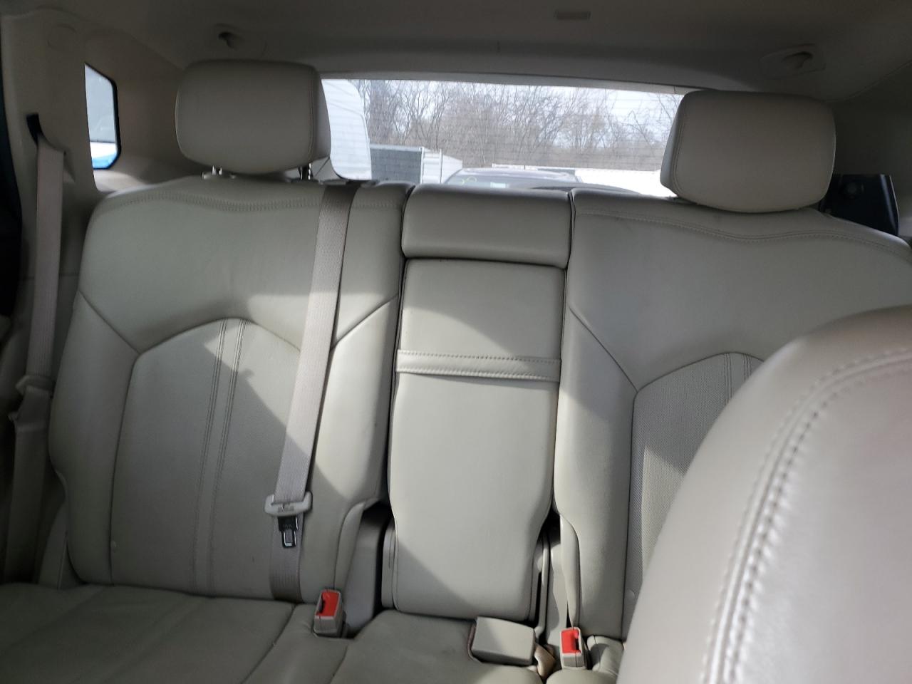 2016 Cadillac SRX - Image 10