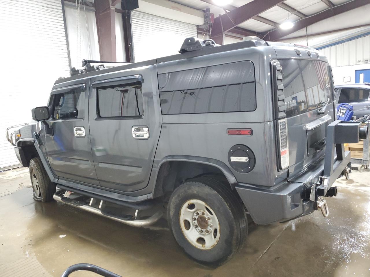 2003 Hummer H2 - Image 2