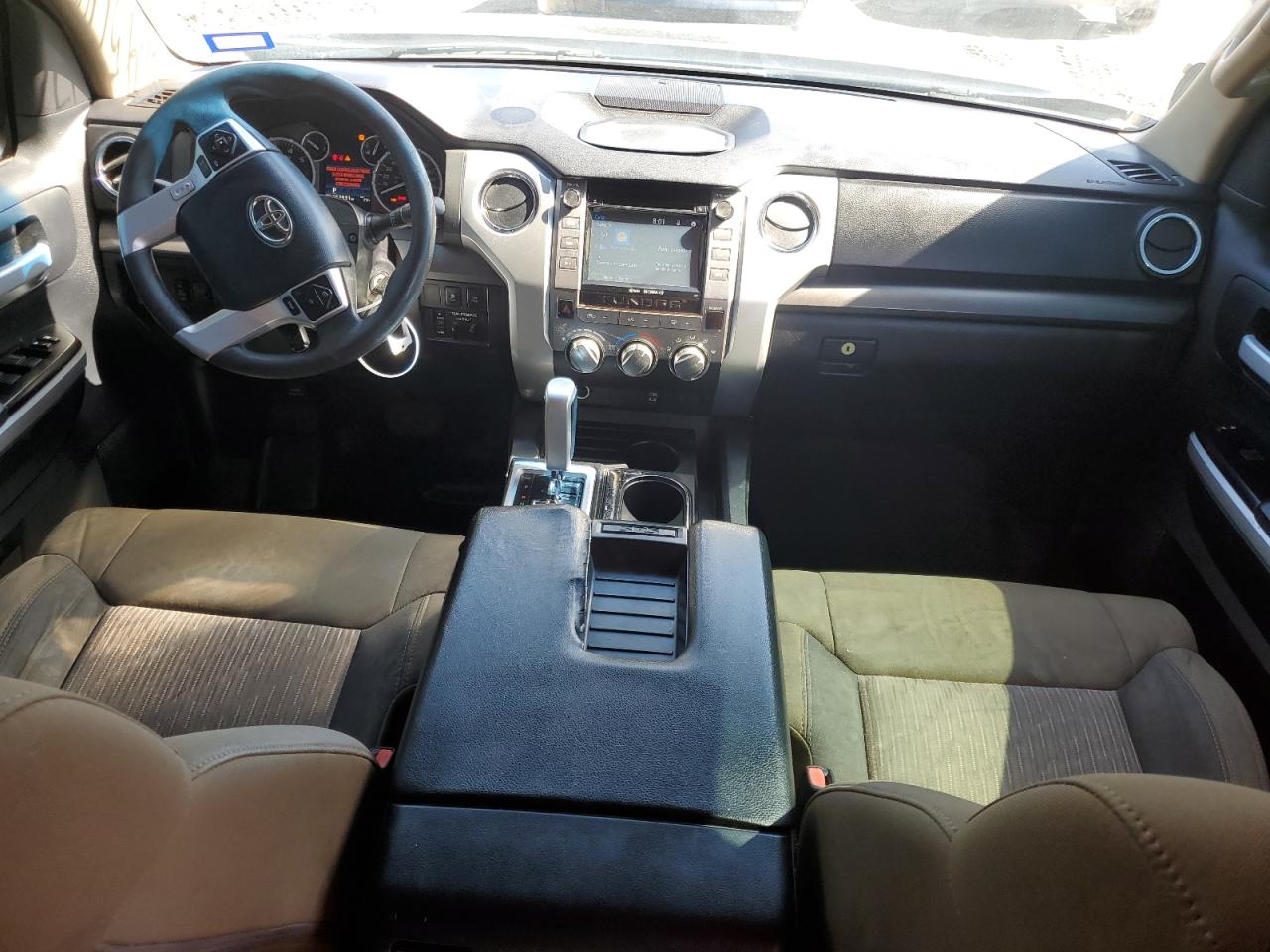 2016 Toyota Tundra - Image 8