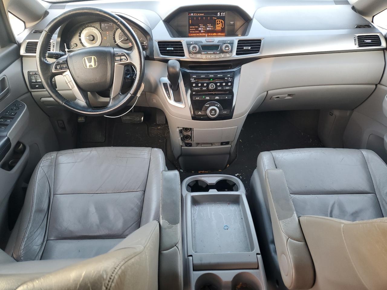 2011 Honda Odyssey - Image 8