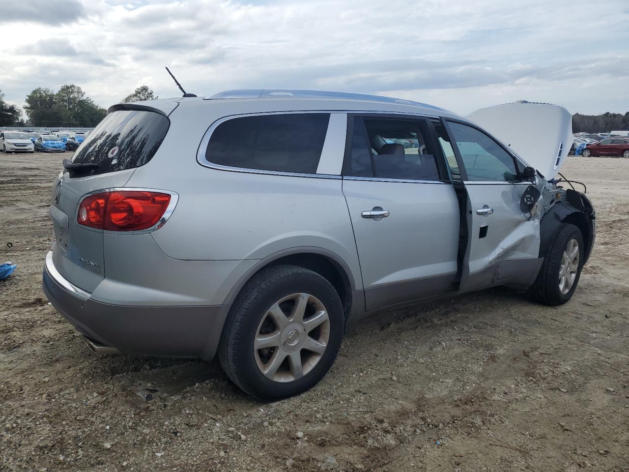 2010 Buick Enclave - Image 3