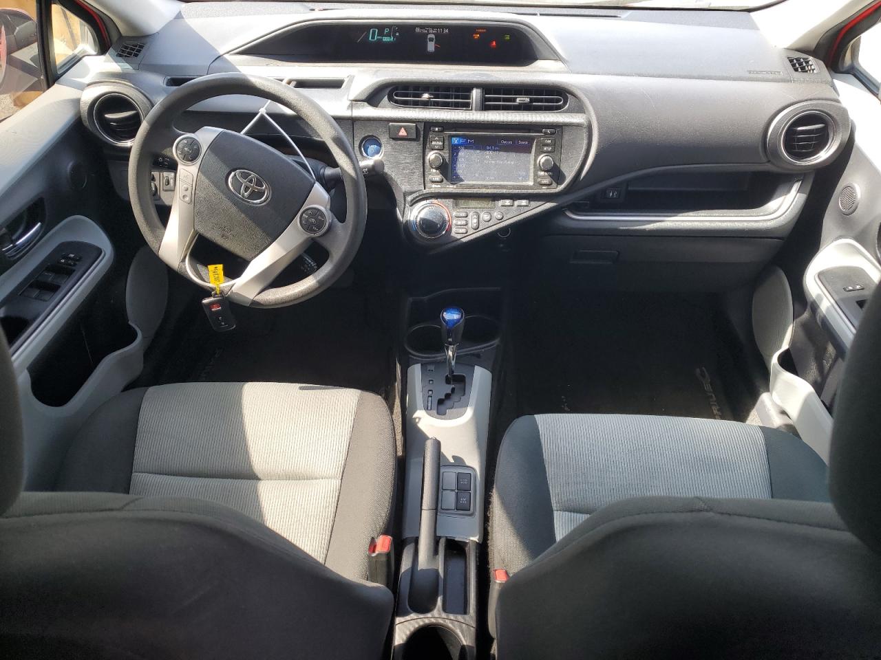 2014 Toyota Prius - Image 8