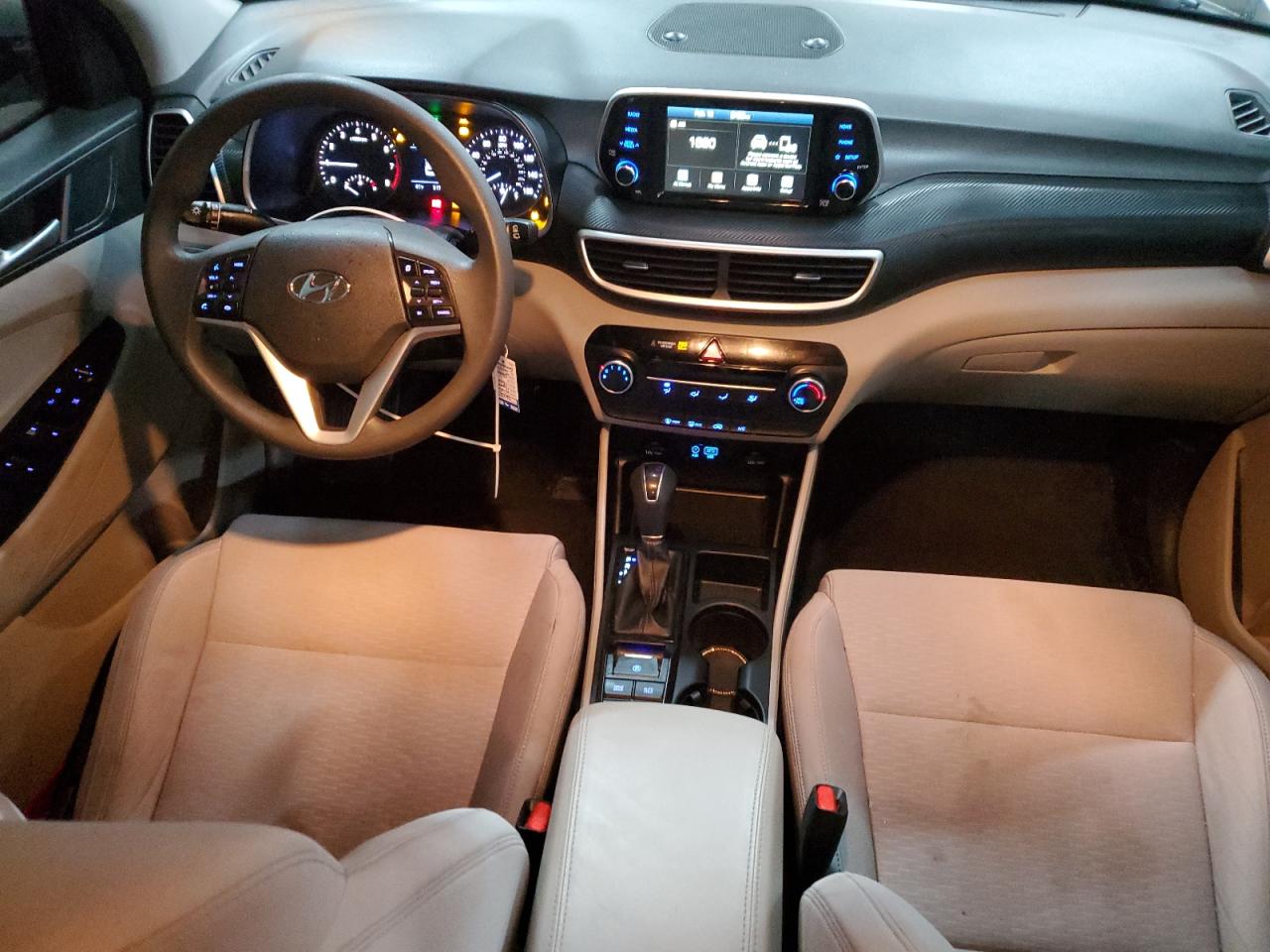 2020 Hyundai Tucson - Image 8