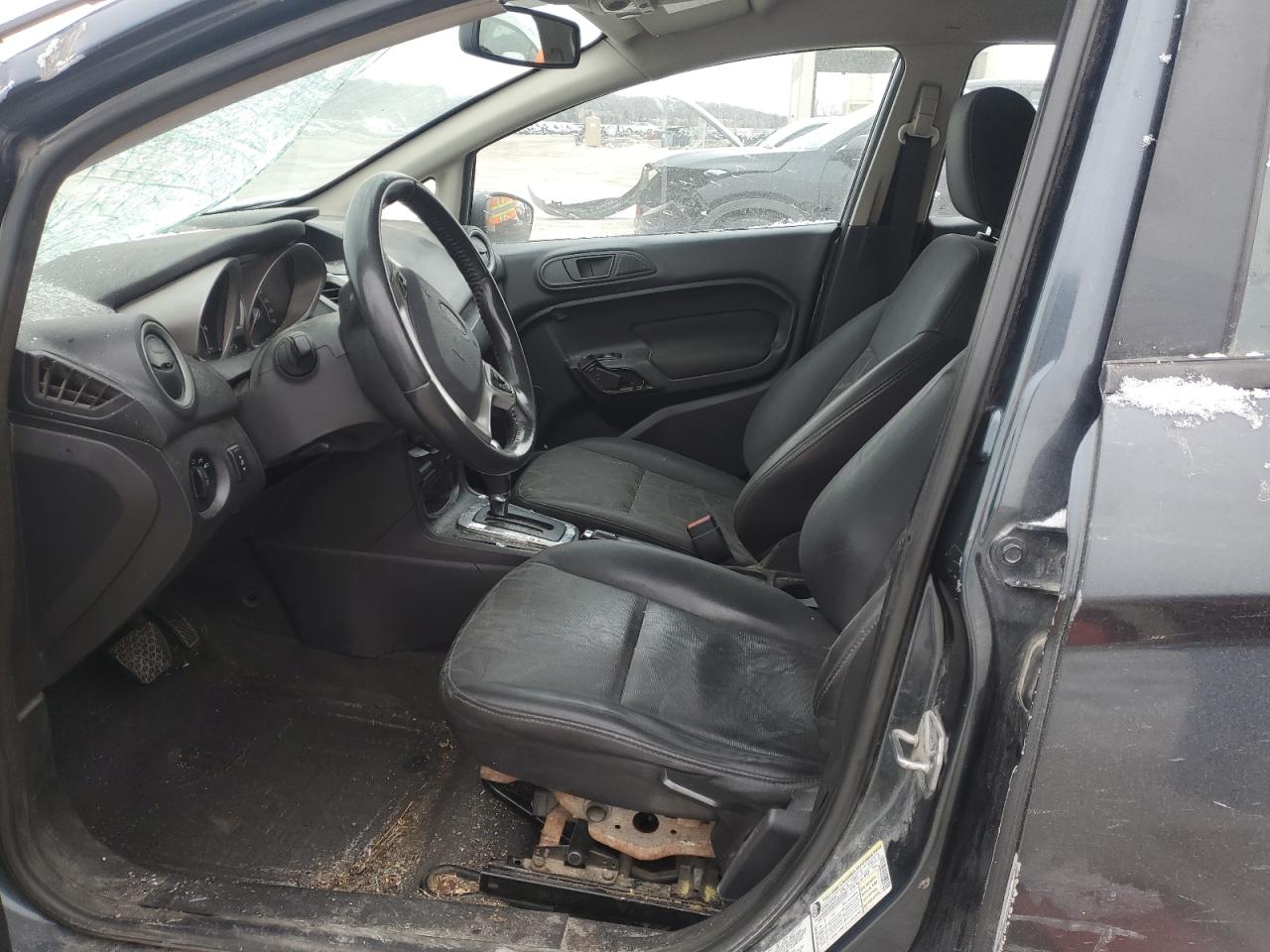 2011 Ford Fiesta - Image 7
