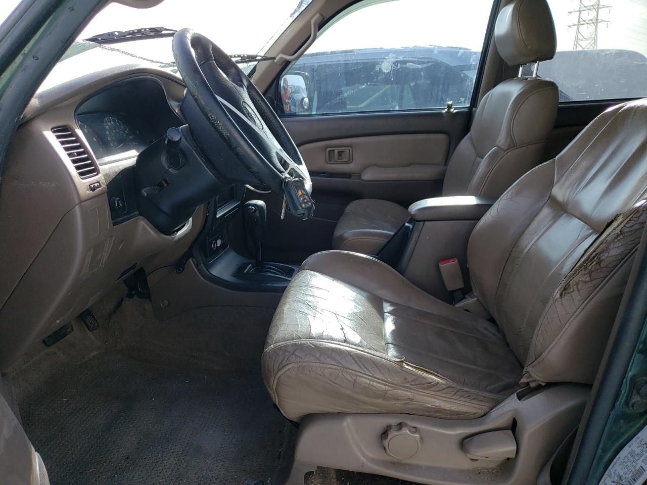 2000 Toyota 4Runner - Image 7