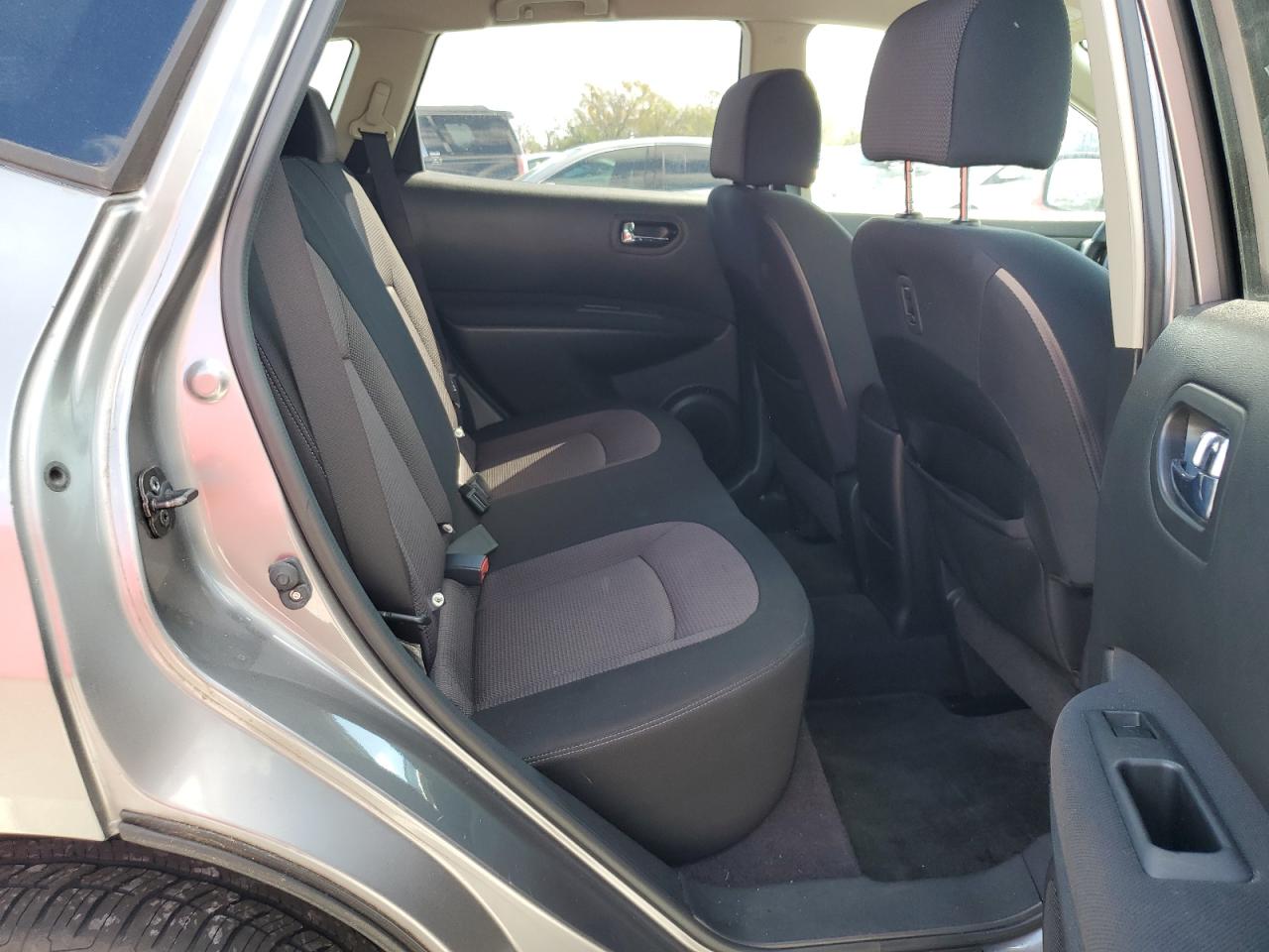 2009 Nissan Rogue - Image 11
