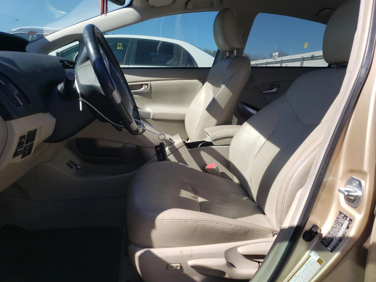 2010 Toyota Prius - Image 7