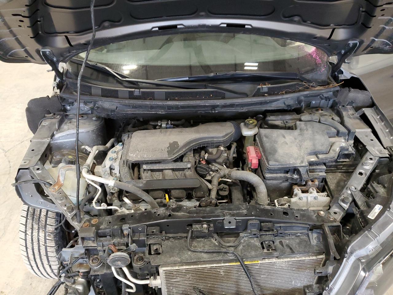 2020 Nissan Rogue - Image 12