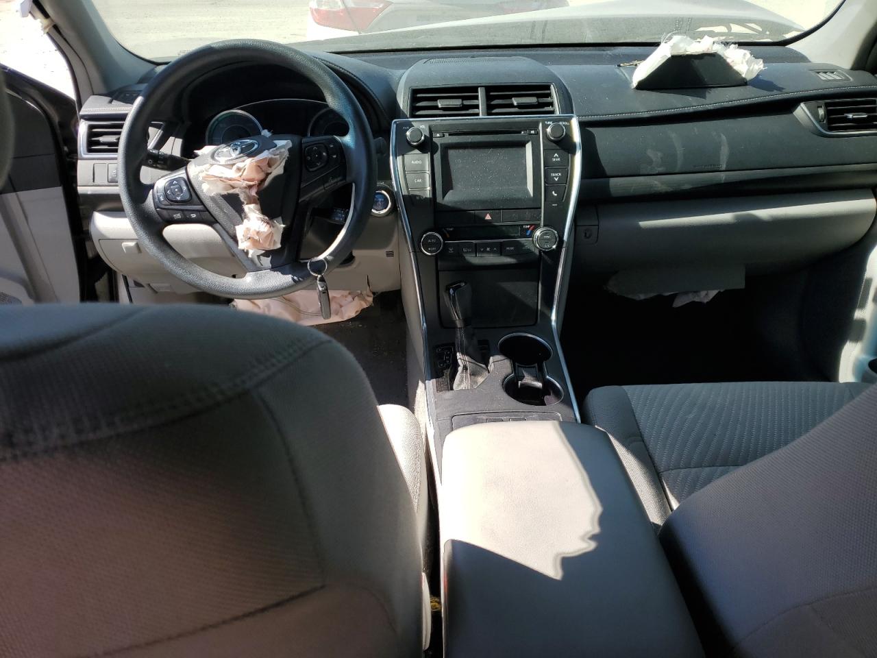 2017 Toyota Camry - Image 8