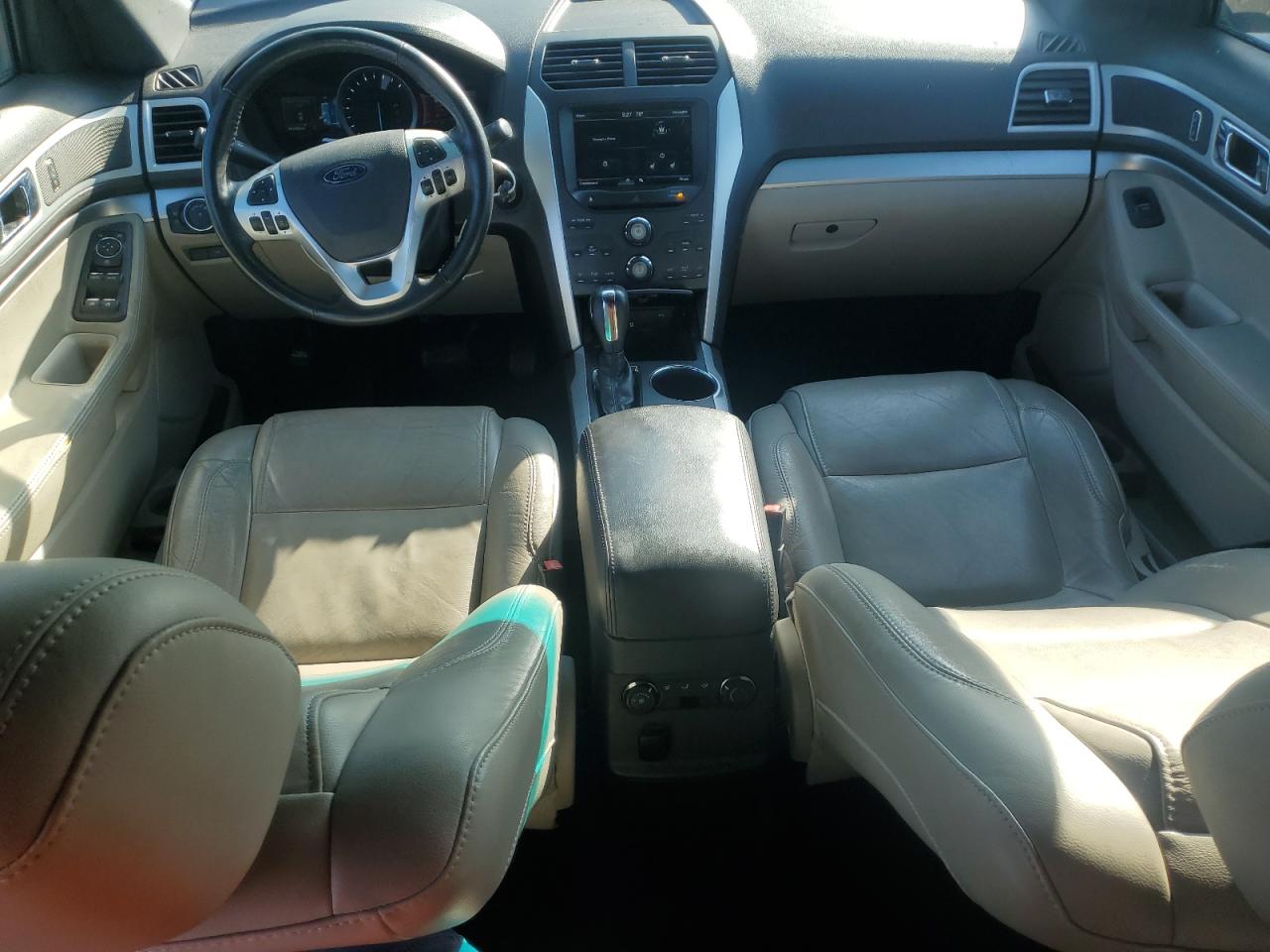 2011 Ford Explorer - Image 8