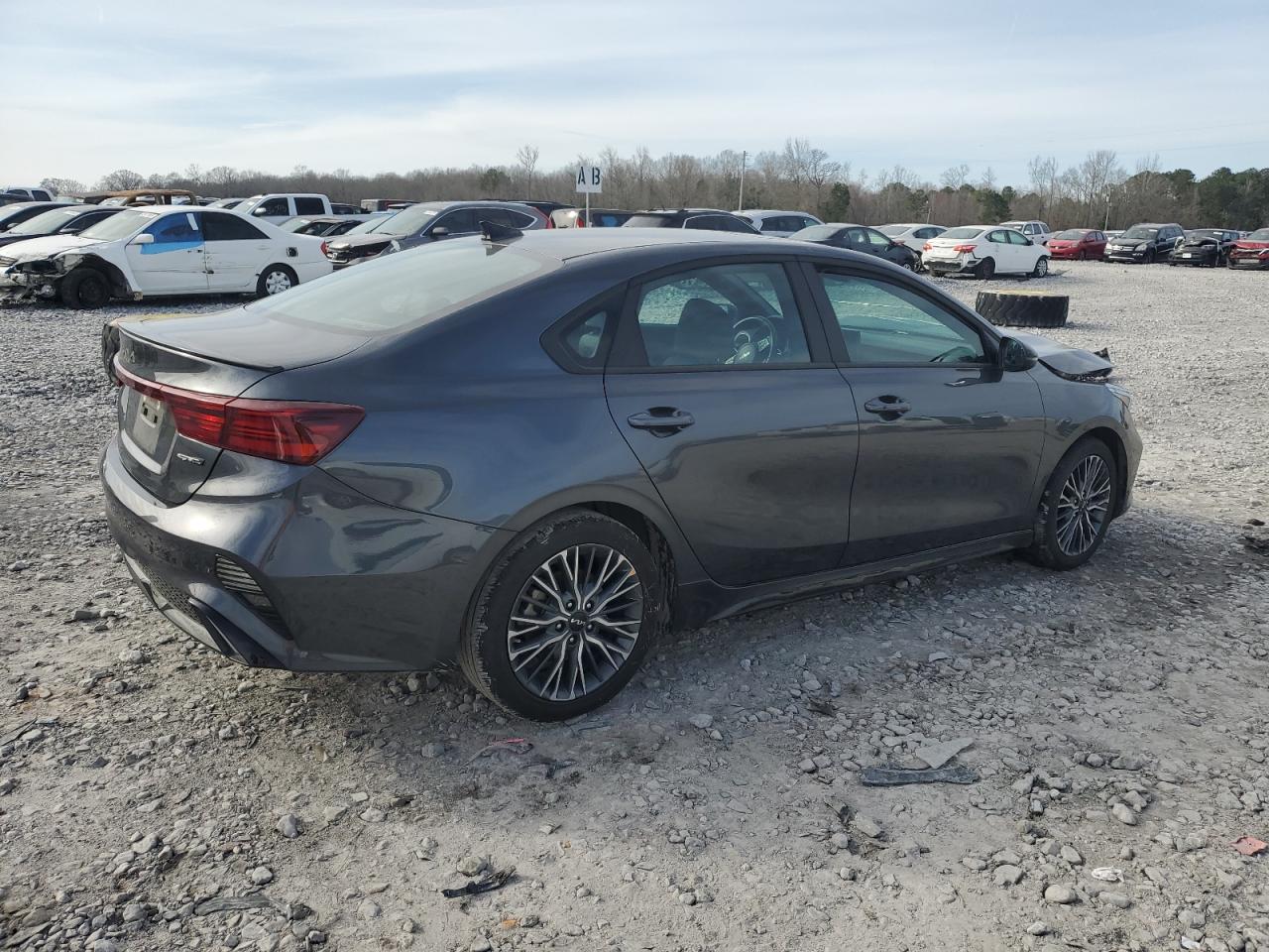 2023 Kia Forte - Image 3