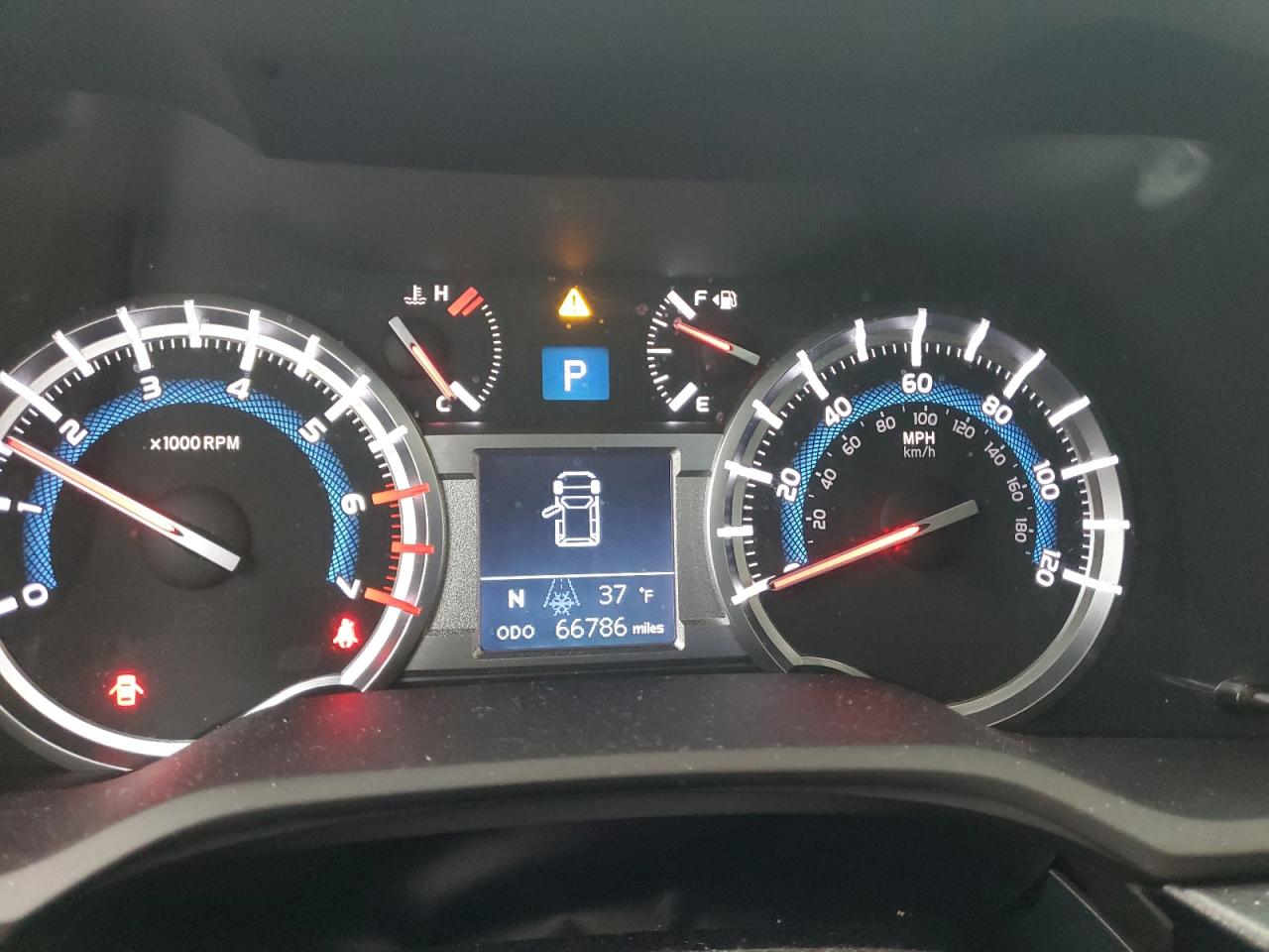 2018 Toyota 4Runner - Image 9