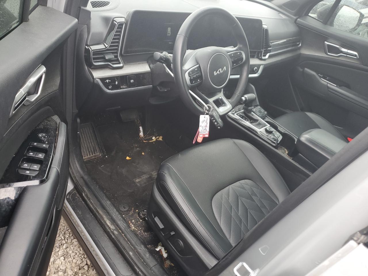 2023 Kia Sportage - Image 8