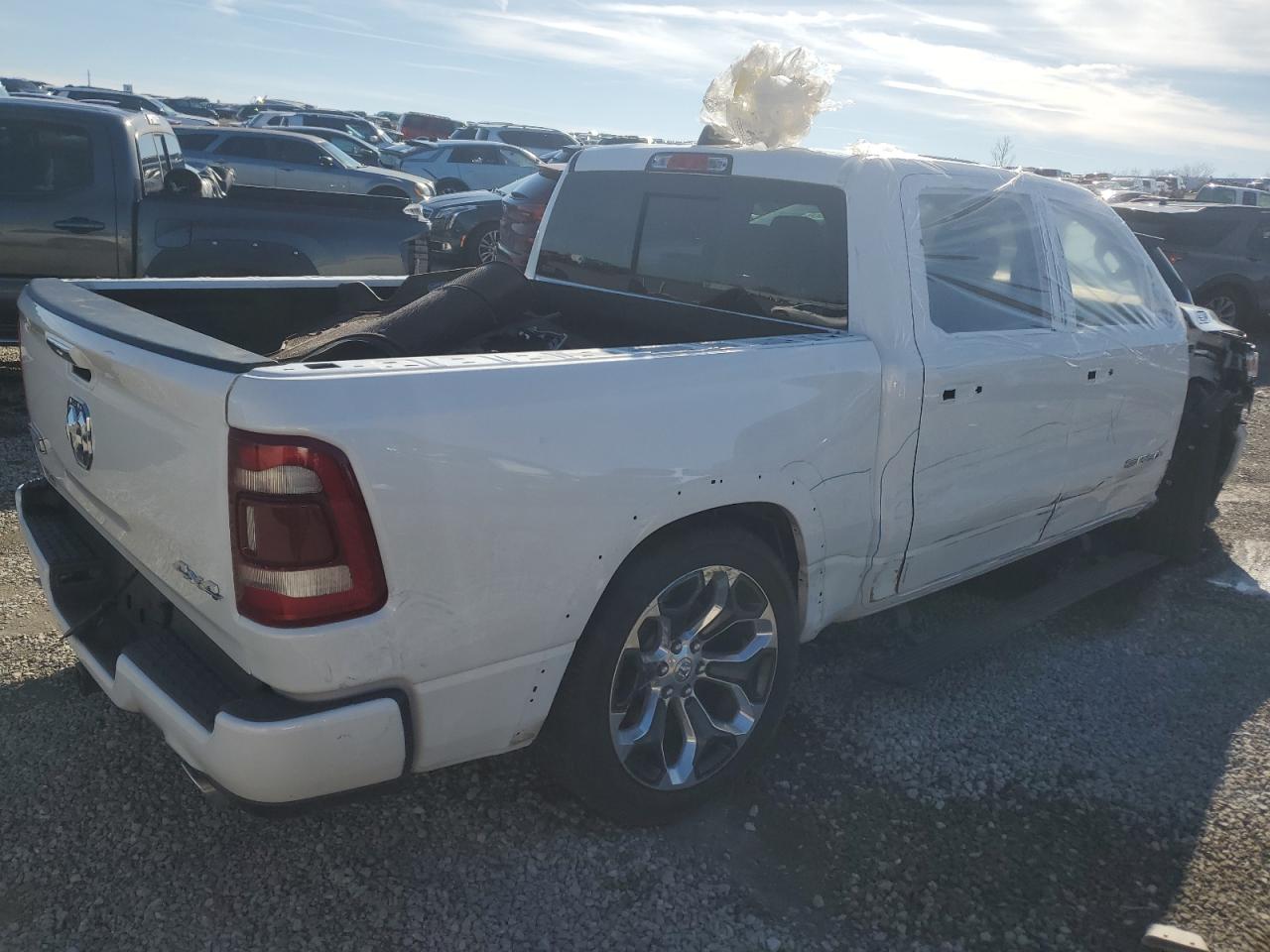 2020 RAM 1500 - Image 3