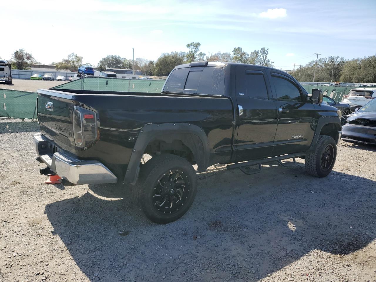 2015 Toyota Tundra - Image 3