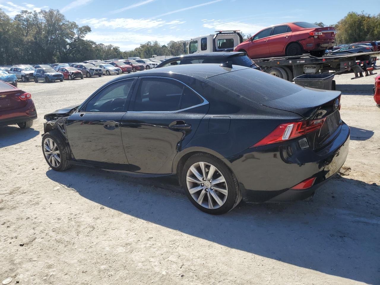 2014 Lexus IS - Image 2
