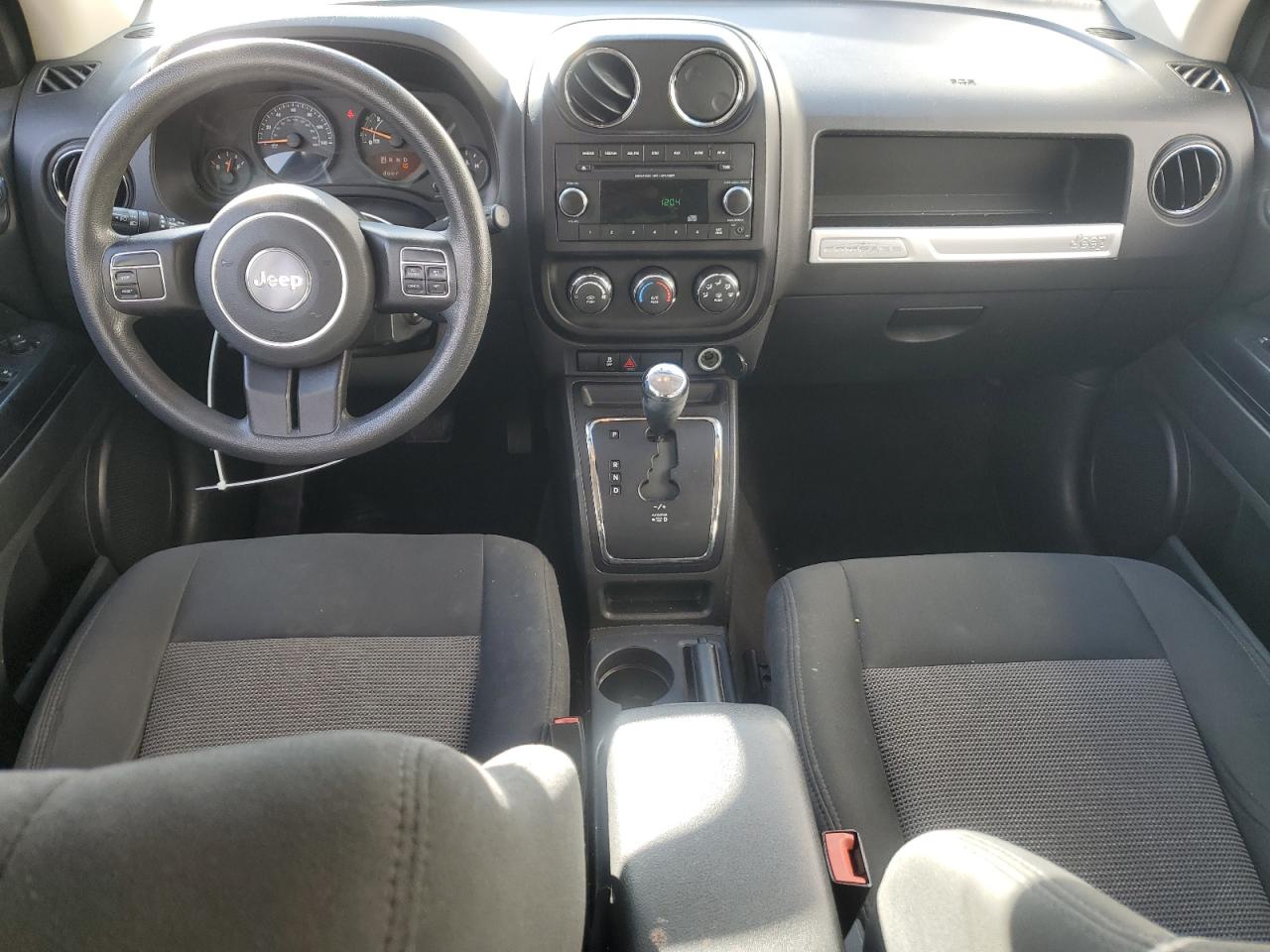 2014 Jeep Compass - Image 8