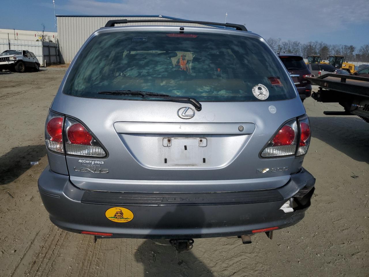 2003 Lexus RX - Image 6