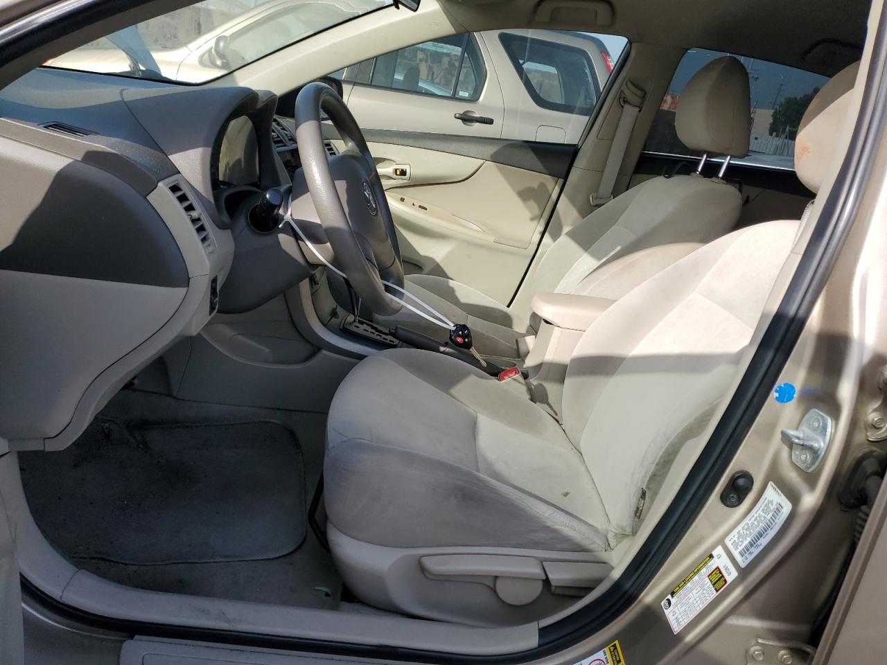 2009 Toyota Corolla - Image 7