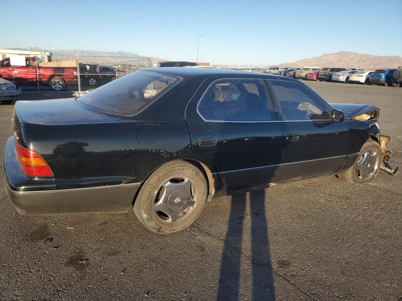 1997 Lexus LS - Image 3