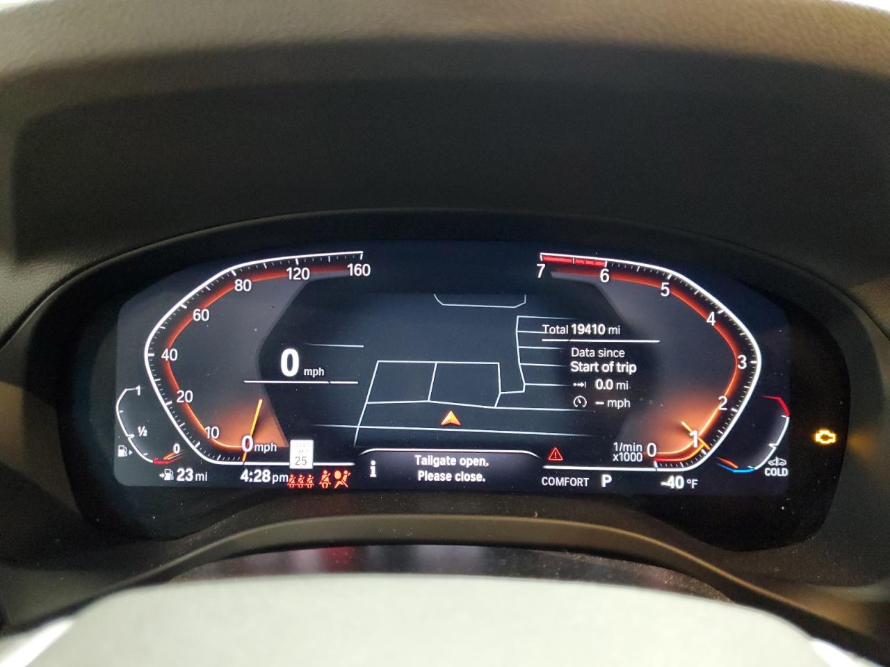 2024 BMW X4 - Image 9