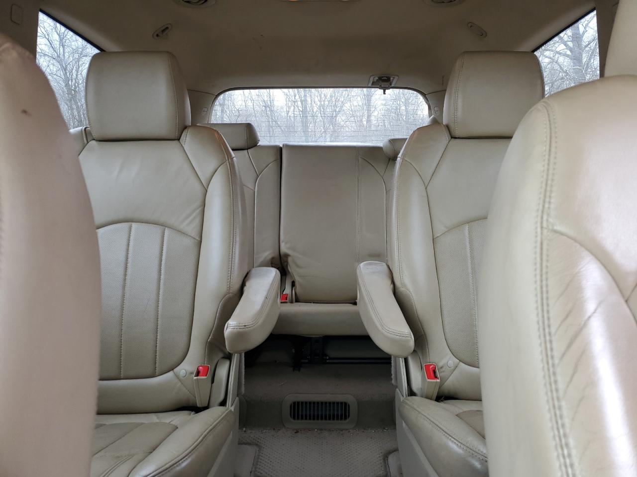 2011 Buick Enclave - Image 10