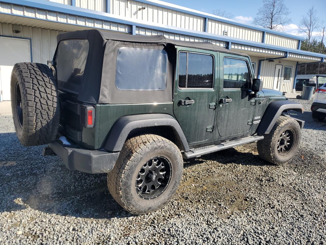 2010 Jeep Wrangler - Image 3