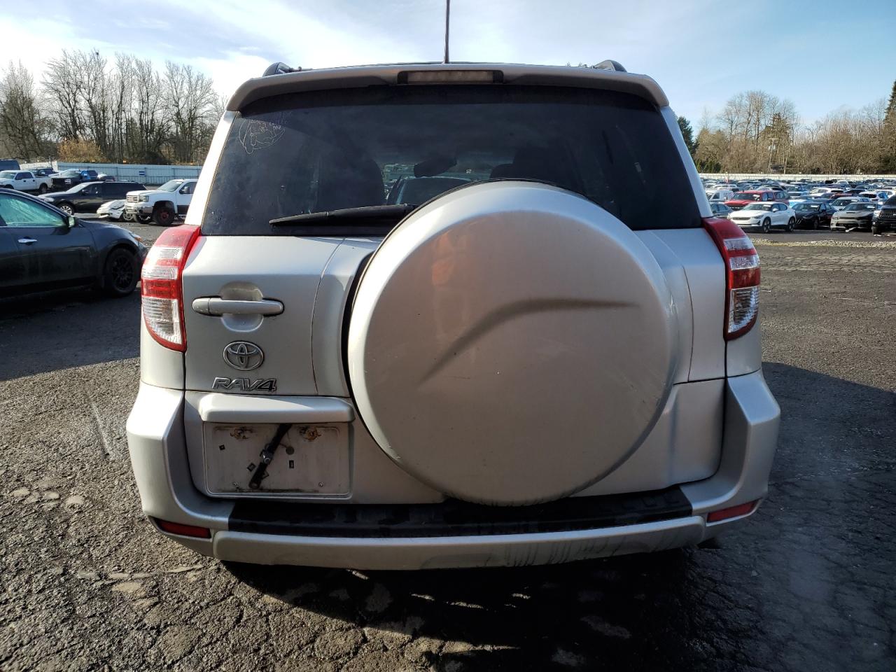 2012 Toyota RAV 4 - Image 6