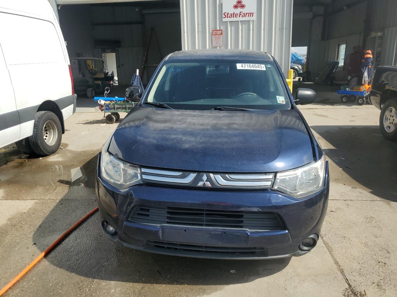 2014 Mitsubishi Outlander - Image 5
