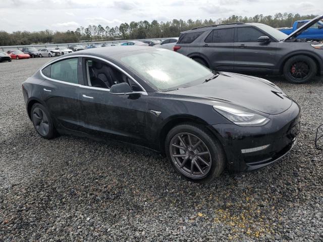  TESLA MODEL 3 2019 Czarny