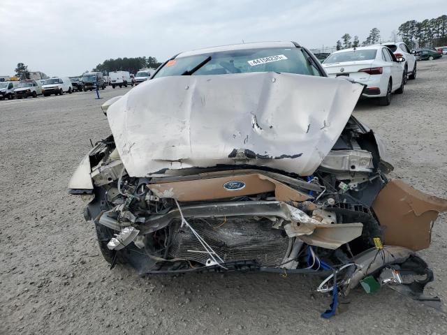  FORD FOCUS 2018 Золотой