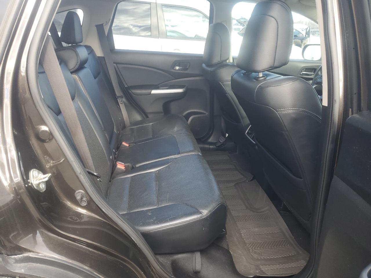 2015 Honda CR-V - Image 11
